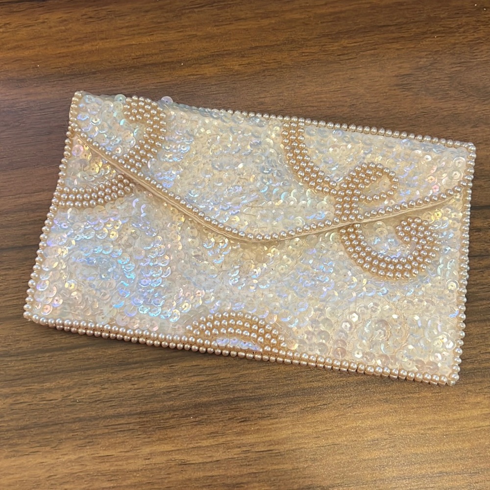 La Regale Genuine Vintage Sequin Clutch